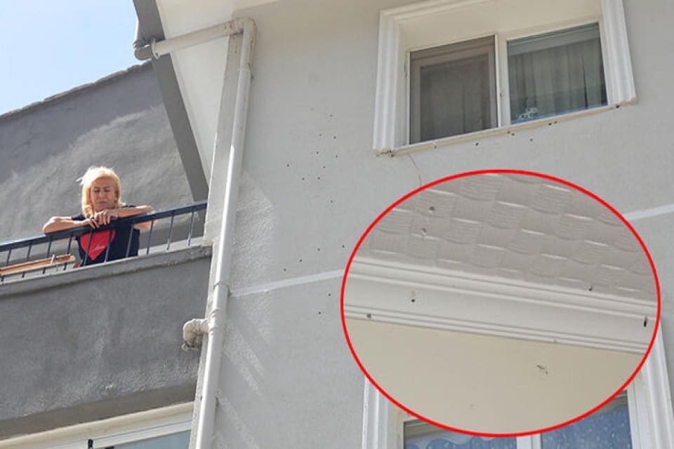 Ankara&rsquo;nın Mamak il&ccedil;esinde, 3 katlı binaya gece pompalı t&uuml;fekle ateş