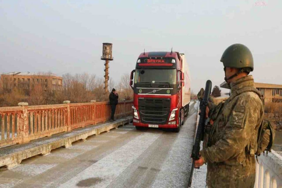 Kahramanmaraş merkezli 7,7 ile 7,6 b&uuml;y&uuml;kl&uuml;ğ&uuml;ndeki iki b&uuml;y&uuml;k depremin ardından