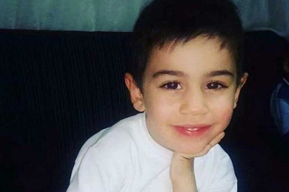 Gaziemir il&ccedil;esinde oturan ev kadını Bet&uuml;l ve otob&uuml;s şof&ouml;r&uuml; Selami