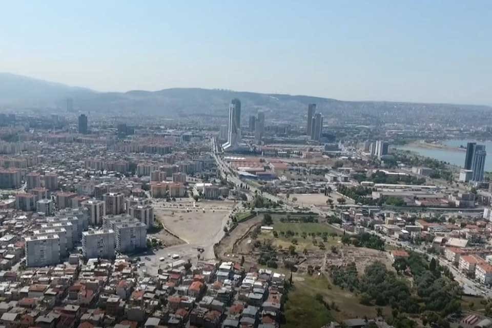 Bayraklı Belediyesi; Adalet ve Manavkuyu mahallelerini kapsayan 80 hektarlık alanda