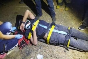 Manisa'nın Turgutlu il&ccedil;esinde, arkadaşlarıyla alkol alan Mustafa &Uuml;.&nbsp;(41), dengesini kaybederek