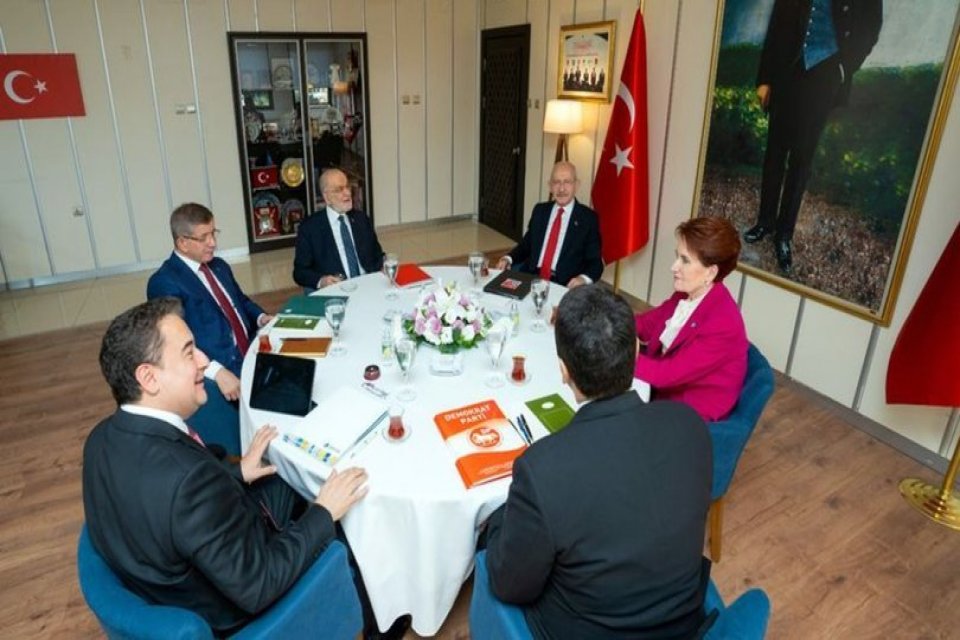6&rsquo;lı Masa&rsquo;nın &ouml;nceki akşamki 10. buluşmasından &ouml;nemli kararlar &ccedil;ıktı. Adayın