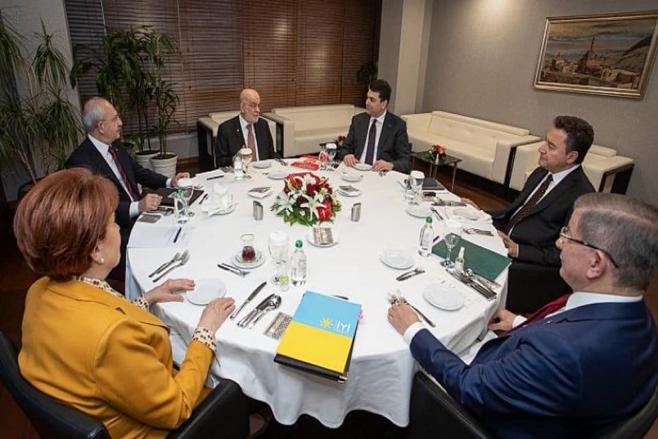 6 muhalefet partisi, 'g&uuml;&ccedil;lendirilmiş parlamenter sisteme ge&ccedil;iş' planı i&ccedil;in komisyon