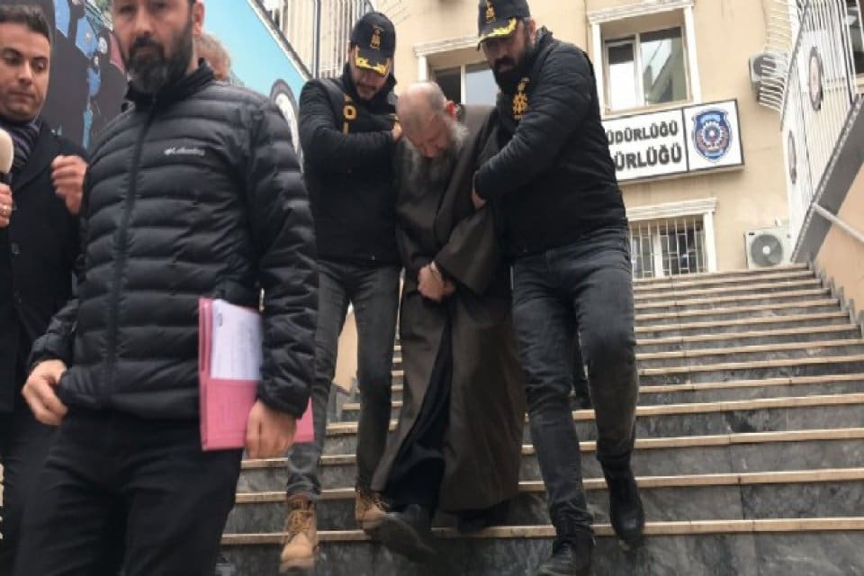 6 yaşındaki &ccedil;ocuğun evlendirilmesiyle ilgili dava kapsamında tutuklanan Kadir İstekli