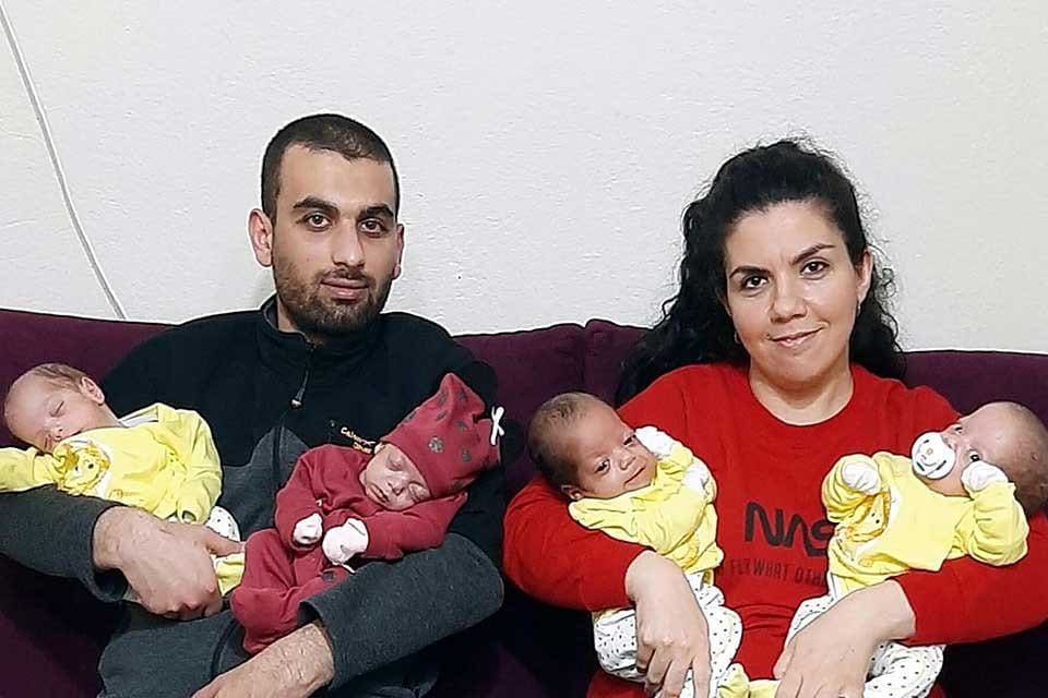 İZMİR'de 7 yıl &ccedil;ocuk &ouml;zlemi &ccedil;eken Meltem (33) ve Uğur