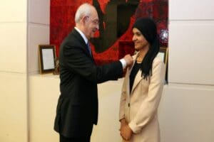 CHP Lideri Kemal Kılı&ccedil;daroğlu, CHP ailesine Malatya&rsquo;dan katılan 75 bininci