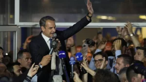 Komşu Yunanistan’da 21 Mayıs Pazar günü halk, genel seçimler için sandık