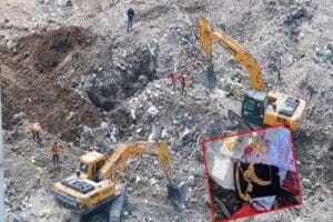 Diyarbakır'da, Kahramanmaraş merkezli depremlerde yıkılan ve ağır hasar g&ouml;ren Galeria