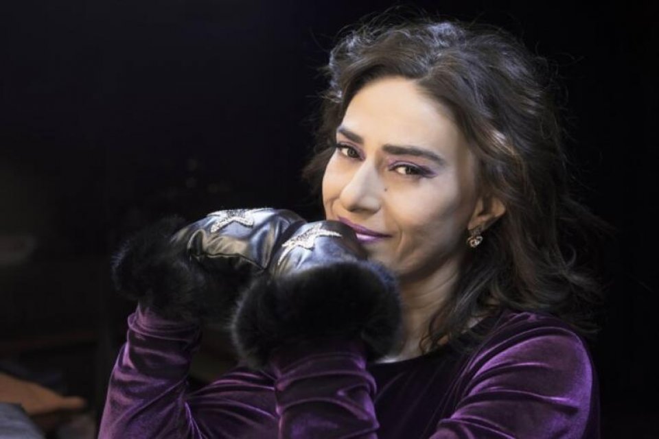 Ünlü şarkıcı Şarkıcı Yıldız Tilbe, 2012 yılı Temmuz ayında yeni