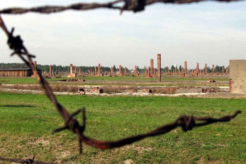 Almanya'da, 1943-1945 yılları arasında Polonya'nın Gdansk (Danzig) kentindeki Stutthof kampında