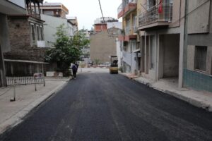 Son olarak ilçenin en yoğun kullanılan otobüs yollarından Fuat Edip