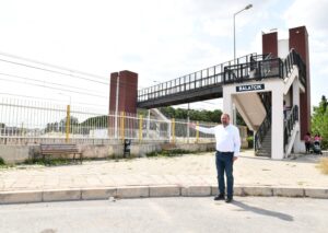 İzmir’de kent içi raylı sistemin önemli ayağını oluşturan İZBAN’a iki