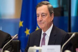 İtalya Başbakanı Mario Draghi, AB kurumlarının g&uuml;ncel krizler i&ccedil;in yetersiz