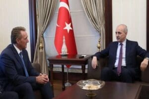 Amerika Birleşik Devleti (ABD) Ankara B&uuml;y&uuml;kel&ccedil;isi Jeffry L. Flake, AK