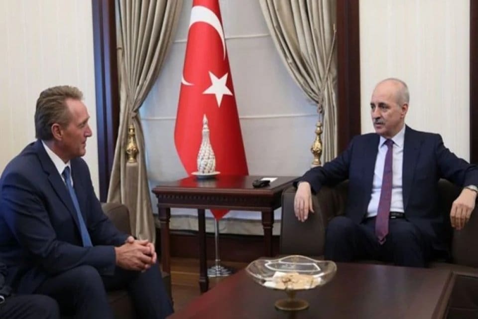 Amerika Birleşik Devleti (ABD) Ankara B&uuml;y&uuml;kel&ccedil;isi Jeffry L. Flake, AK