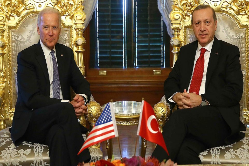 ABD'de g&uuml;ndem son d&ouml;nemde iyice tartışılan T&uuml;rkiye'ye F-16 satışı… Başkan