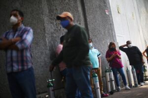 Tarihin en büyük aşılama kampanyası kapsamında şimdiye kadar aralarında Türkiye’nin