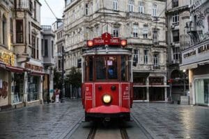ABD B&uuml;y&uuml;kel&ccedil;iliği resmi Twitter hesabı &uuml;zerinden bir a&ccedil;ıklama yaparak İstanbul'da