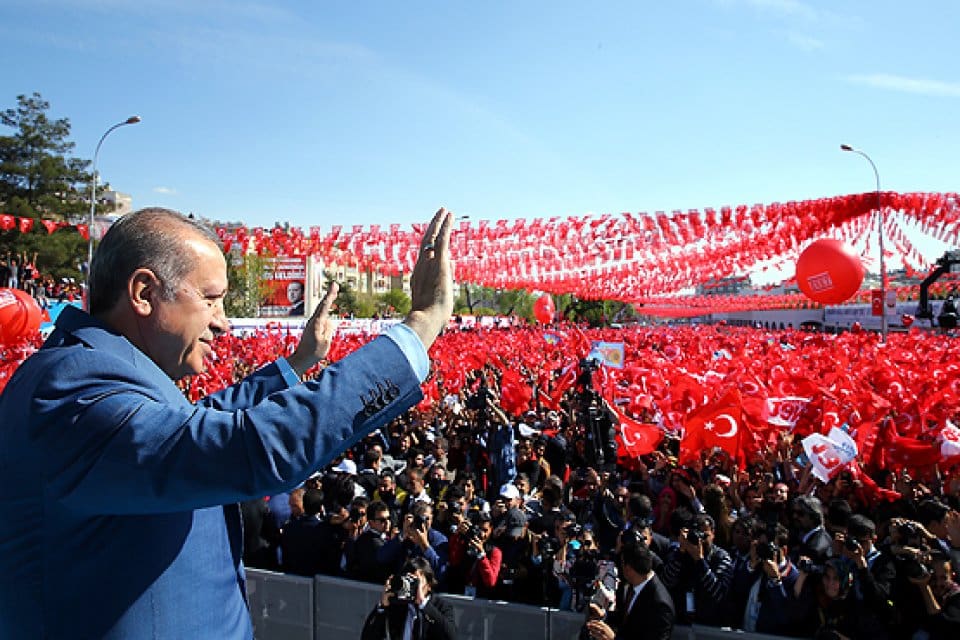 T&uuml;rkiye se&ccedil;im s&uuml;recine girmeye başlarken ABD'nin &ouml;nde gelen gazetelerinden New