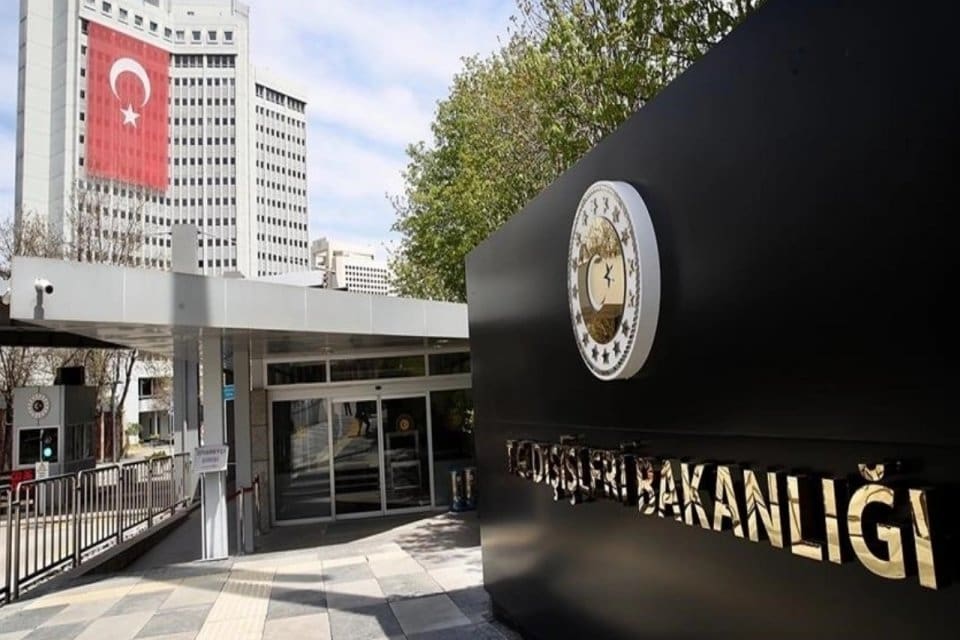 Flake'den, ABD Genelkurmay Başkanı Mark Milley'in, Suriye'nin kuzeydoğusuna ger&ccedil;ekleştirdiği ziyarete