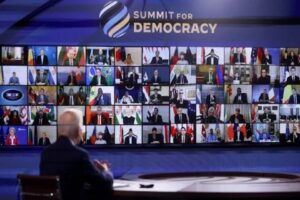 Joe Biden y&ouml;netiminin d&uuml;n başlayan Demokrasi Zirvesi'ne T&uuml;rkiye'yi davet etmeme