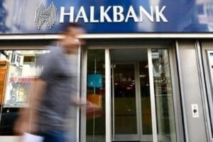 Reuters'ın haberine g&ouml;re, ABD Y&uuml;ksek Mahkemesi, Halkbank'a ABD'de cezai kovuşturma