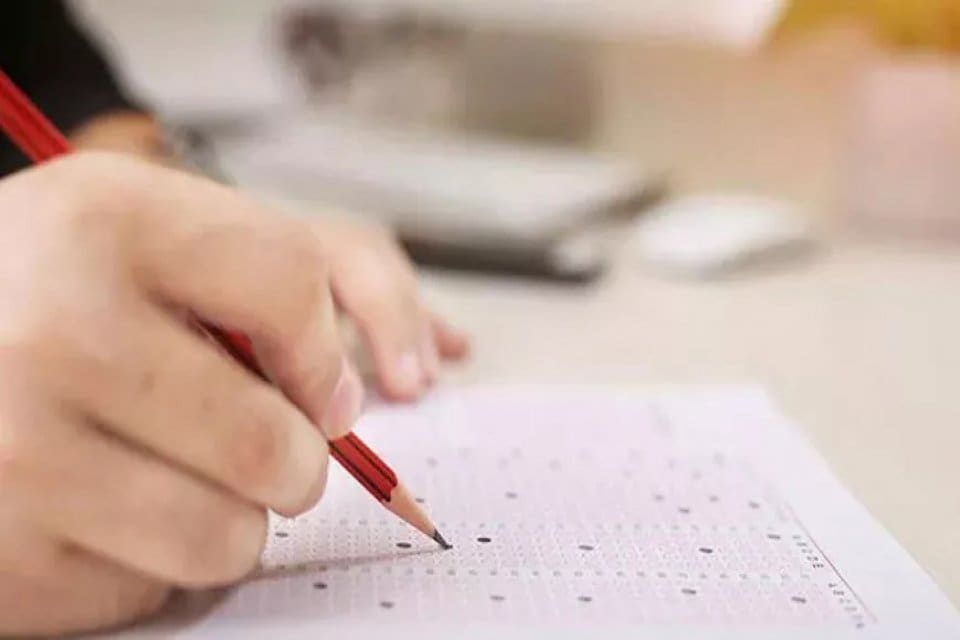 Milli Eğitim Bakanlığı, depremler nedeniyle A&ccedil;ık &Ouml;ğretim Okulları ilk kayıt