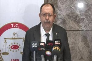 Y&uuml;ksek Se&ccedil;im Kurulu Başkanı Ahmet Yener, se&ccedil;menler tarafından aday g&ouml;sterilmek