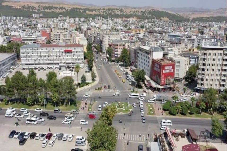 Adıyaman Valiliği'nden yapılan a&ccedil;ıklamada kent merkezindeki karantina kararları hakkında bilgi