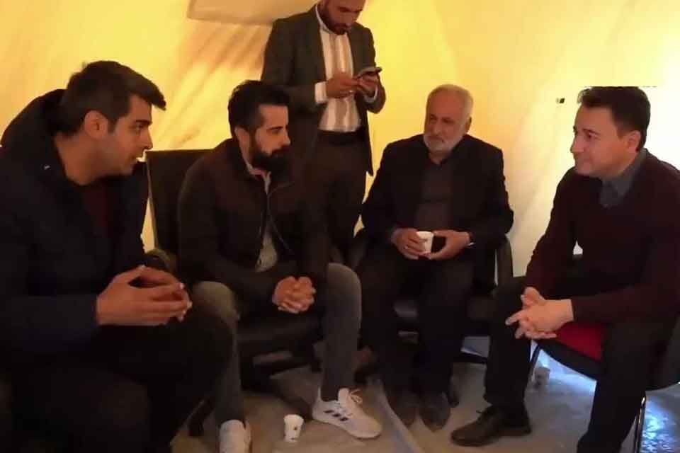 DEVA Partisi lideri Babacan, Adıyamanlı m&uuml;hendisler ile bir araya geldi.