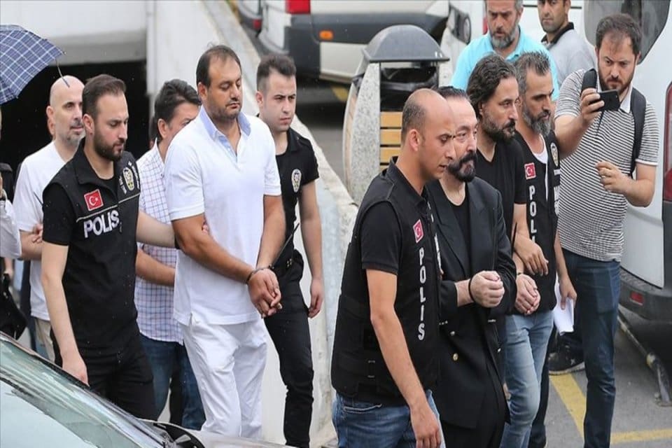 Adnan Oktar su&ccedil; &ouml;rg&uuml;t&uuml;n&uuml;n g&uuml;ncel yapılanmasına y&ouml;nelik y&uuml;r&uuml;t&uuml;len soruşturma kapsamında