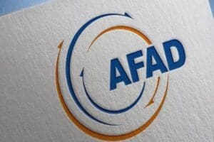 AFAD Başkanlığı&rsquo;nın Ankara&rsquo;daki ek binasında &ccedil;ıkan yangınla ilgili CHP'li Gamze
