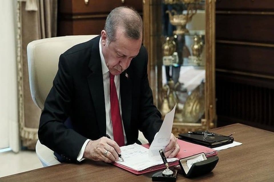 Cumhurbaşkanlığı Genelgesi'ne g&ouml;re depremler sebebiyle olağan&uuml;st&uuml; hal (OHAL) ilan edilen
