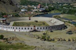 Pazar günü başkent Kabil'e giren Taliban 20 yıl sonra Afganistan'ın