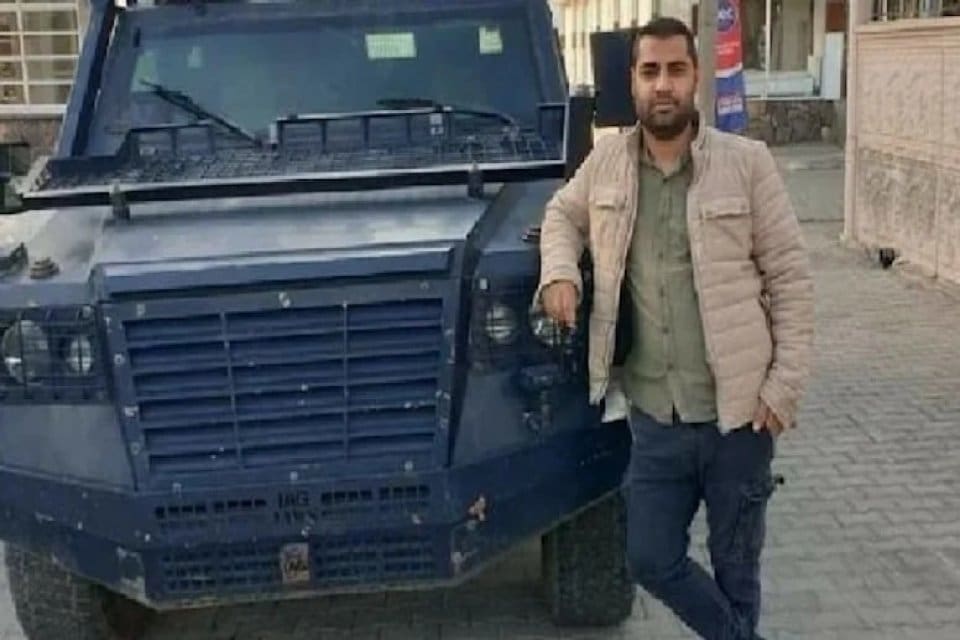 Bursa'nın Orhangazi il&ccedil;esinde annesi Bedriye (67), ağabeyleri Mehmet (40) ve