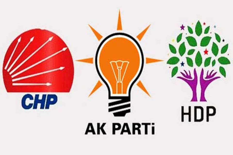 Adalet Bakanı Bekir Bozdağ ve AK Parti Grup Başkanvekili Mustafa
