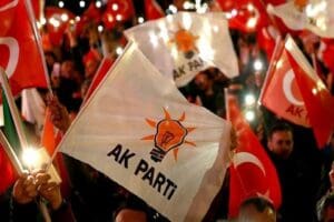 2023 se&ccedil;imlerine bir yıldan daha az bir s&uuml;re kaldı. D&uuml;n