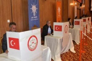 AK Parti'de milletvekili aday listelerinin belirlenmesi amacıyla alt komisyon &ccedil;alışmaları