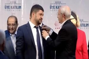 AK Parti'de siyaset başlayan ve ardından CHP'ye katılan, M&Uuml;SİAD bir