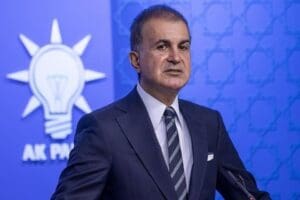 AK Parti S&ouml;zc&uuml;s&uuml; &Ouml;mer &Ccedil;elik "Se&ccedil;im takvimiyle ilgili değişiklik yok,