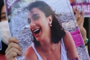 AK Parti S&ouml;zc&uuml;s&uuml; &Ouml;mer &Ccedil;elik, yargı kararları hakkında, "Yargı mekanizması
