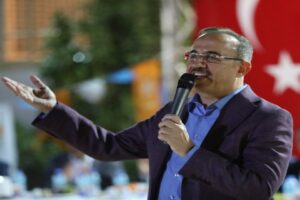 AK Parti İzmir İl Başkanı Kerem Ali Sürekli; 30 ilçe