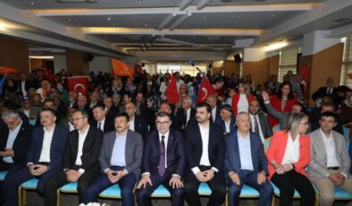 AK Parti İzmir bayramlaşmasında Millet İttifakı’na sert tepki… Hamza Dağ ve Binali Yıldırım’dan çarpıcı açıklamalar