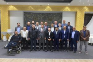 AK Parti İzmir’de, İlçe Belediye Meclisi Grup Başkanvekilleri aylık toplantısında,