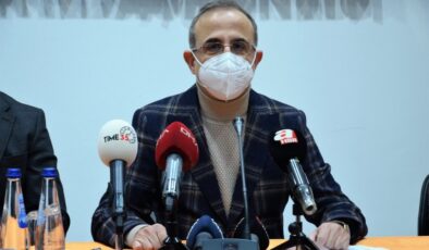 AK Parti İzmir'den Kabaş hakkında suç duyurusu