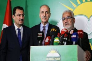 AK Parti Genel Başkan Yardımcısı Ali İhsan Yavuz, MHP Genel Başkanı Devlet