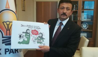 AK Parti'li Dağ'dan Başkan Soyer'e karikatürist tepkisi
