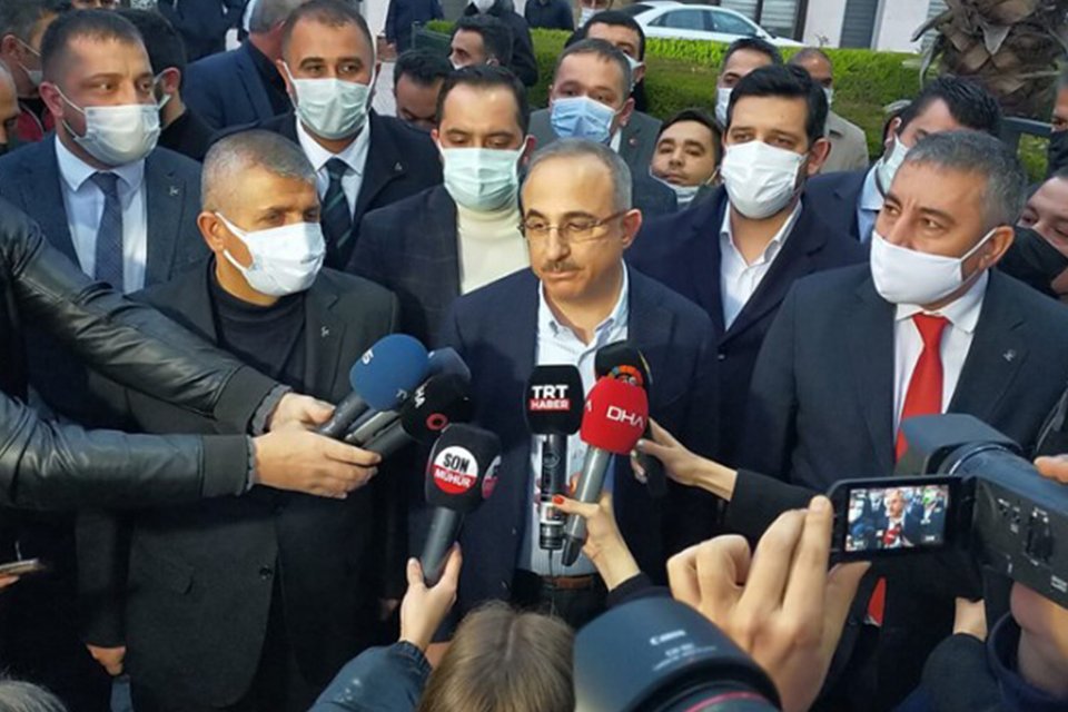AK Parti İzmir İl Başkanı Kerem Ali Sürekli, başkan vekili kura çekiminin