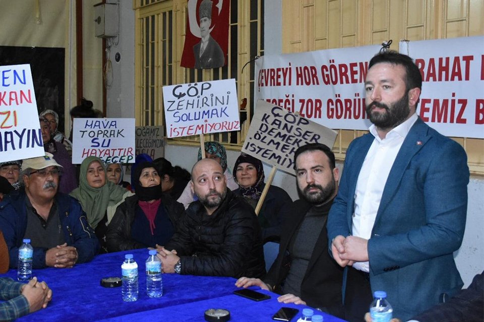 Menderes'te, İzmir B&uuml;y&uuml;kşehir Belediye Başkan'ı Tun&ccedil; Soyer'in &ccedil;&ouml;p tesis ile
