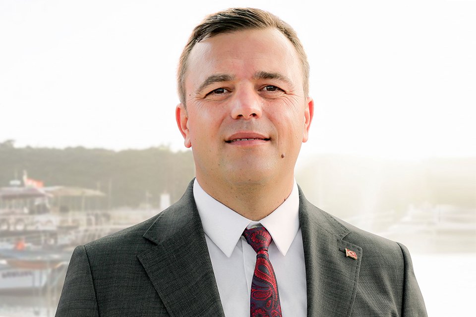 AK Parti Seferihisar İlçe Başkanı Ahmet Aydın, Seferihisar Belediyesi’nin son